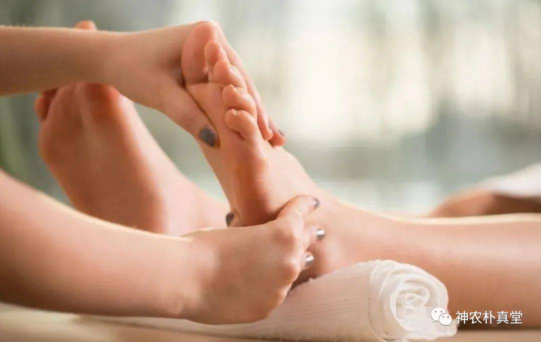 1708481269610201.png 640 (2).png