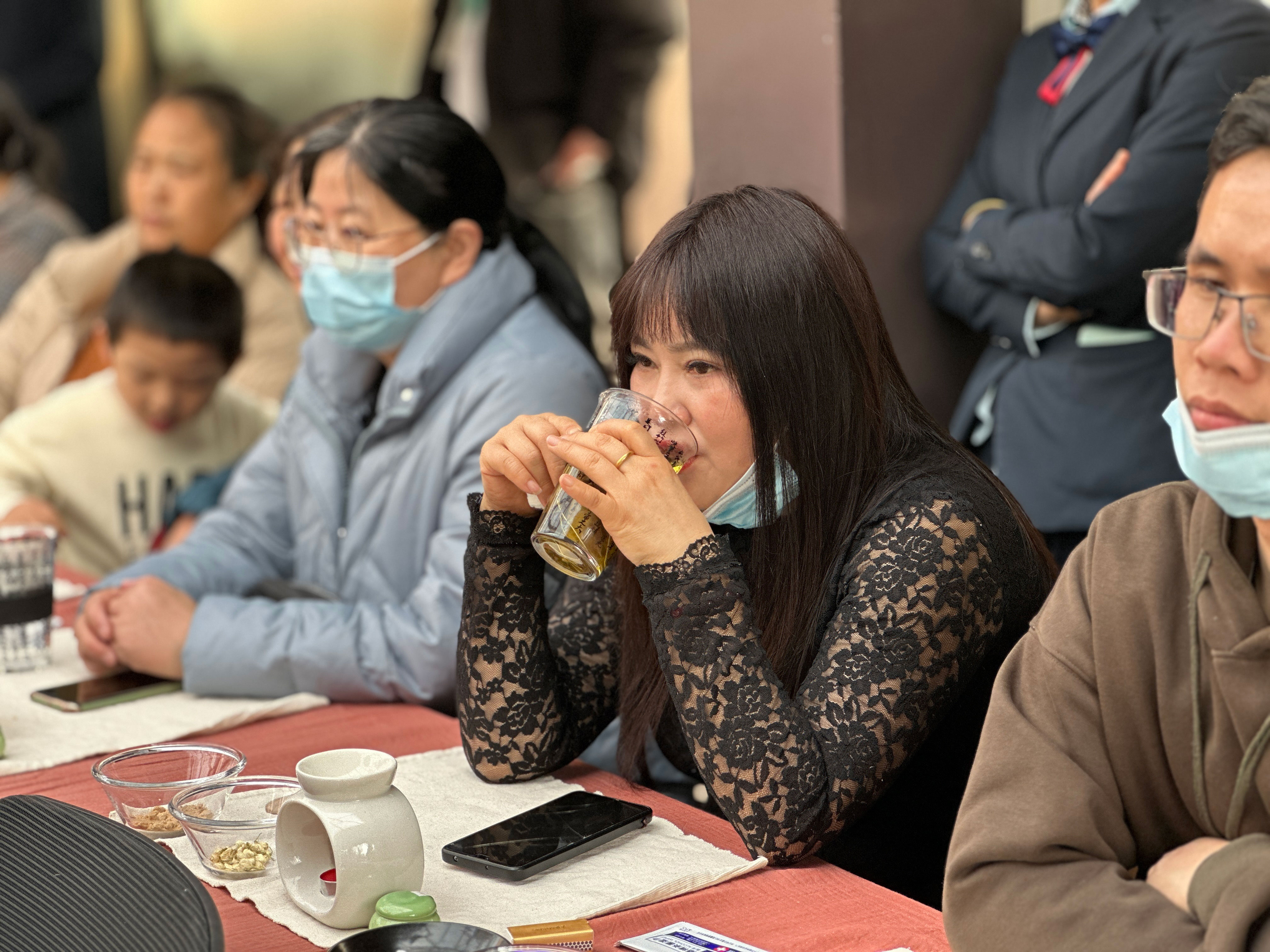 1710313093343916.jpg 12.jpg