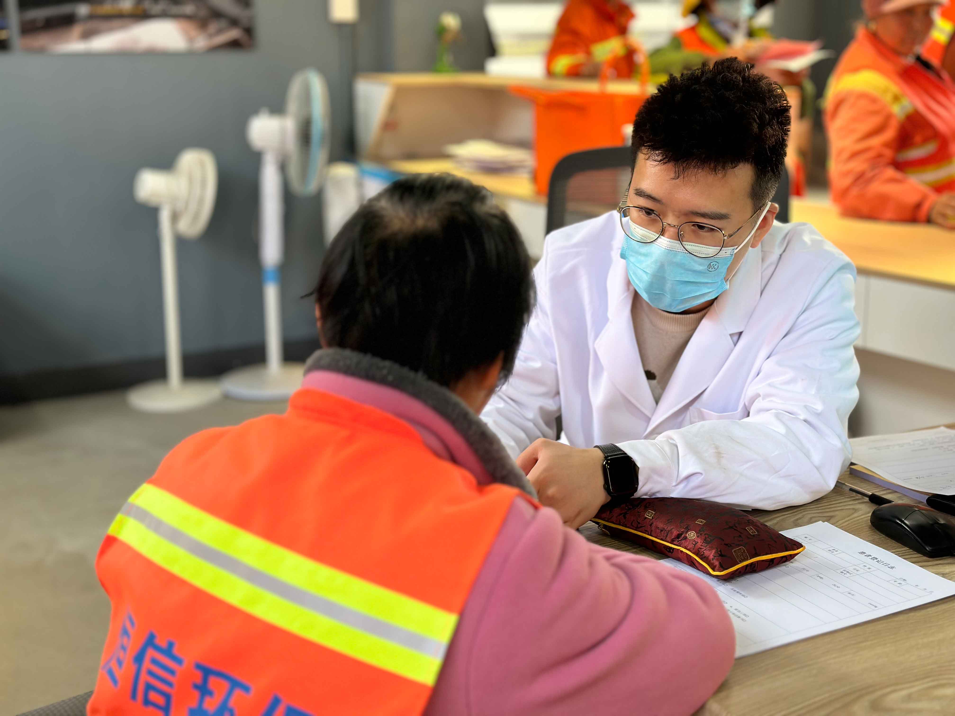 1710496019427313.jpg 4.jpg