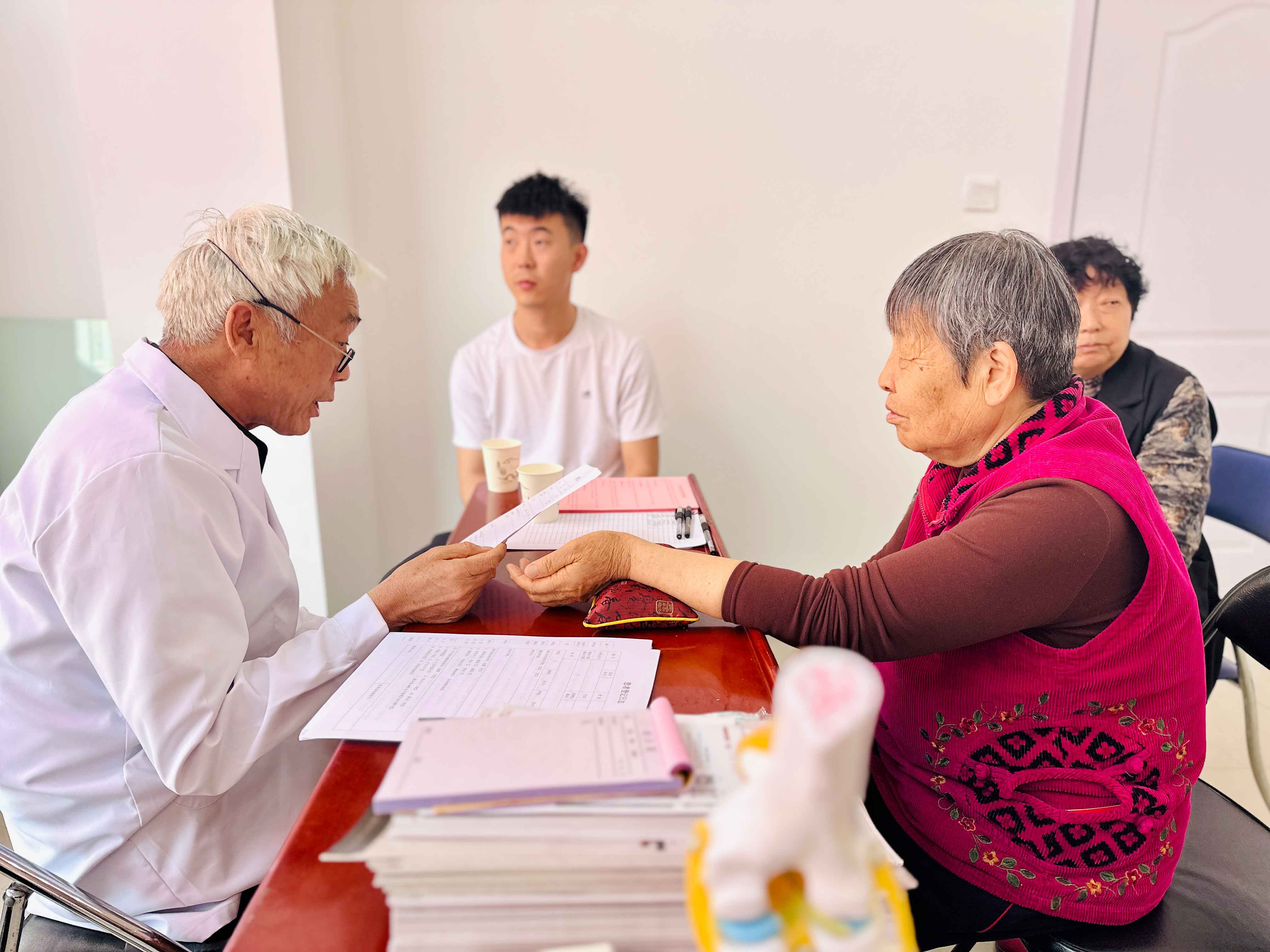 1712907565165005.jpg 3.jpg