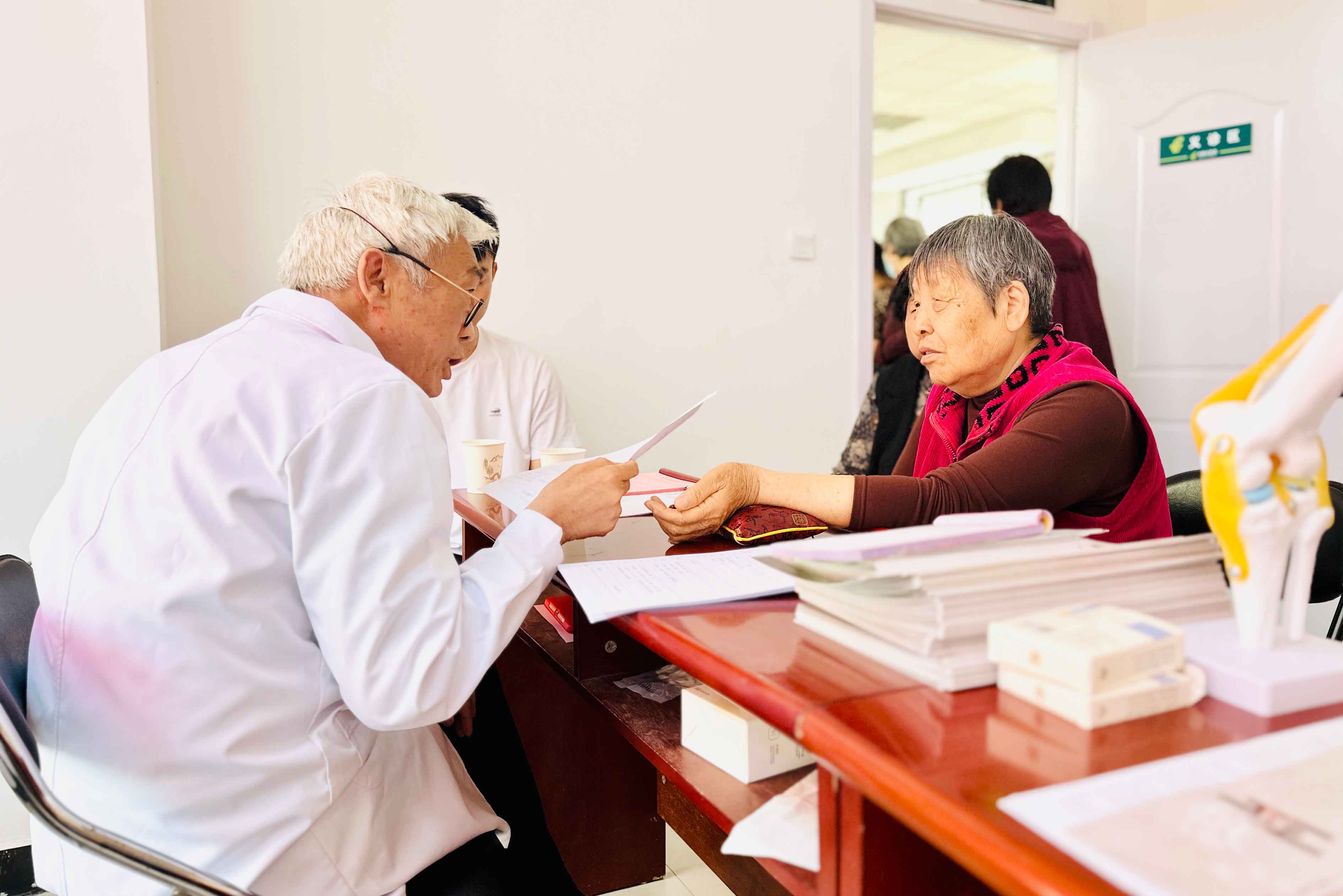 1712907910829384.jpg 4.jpg