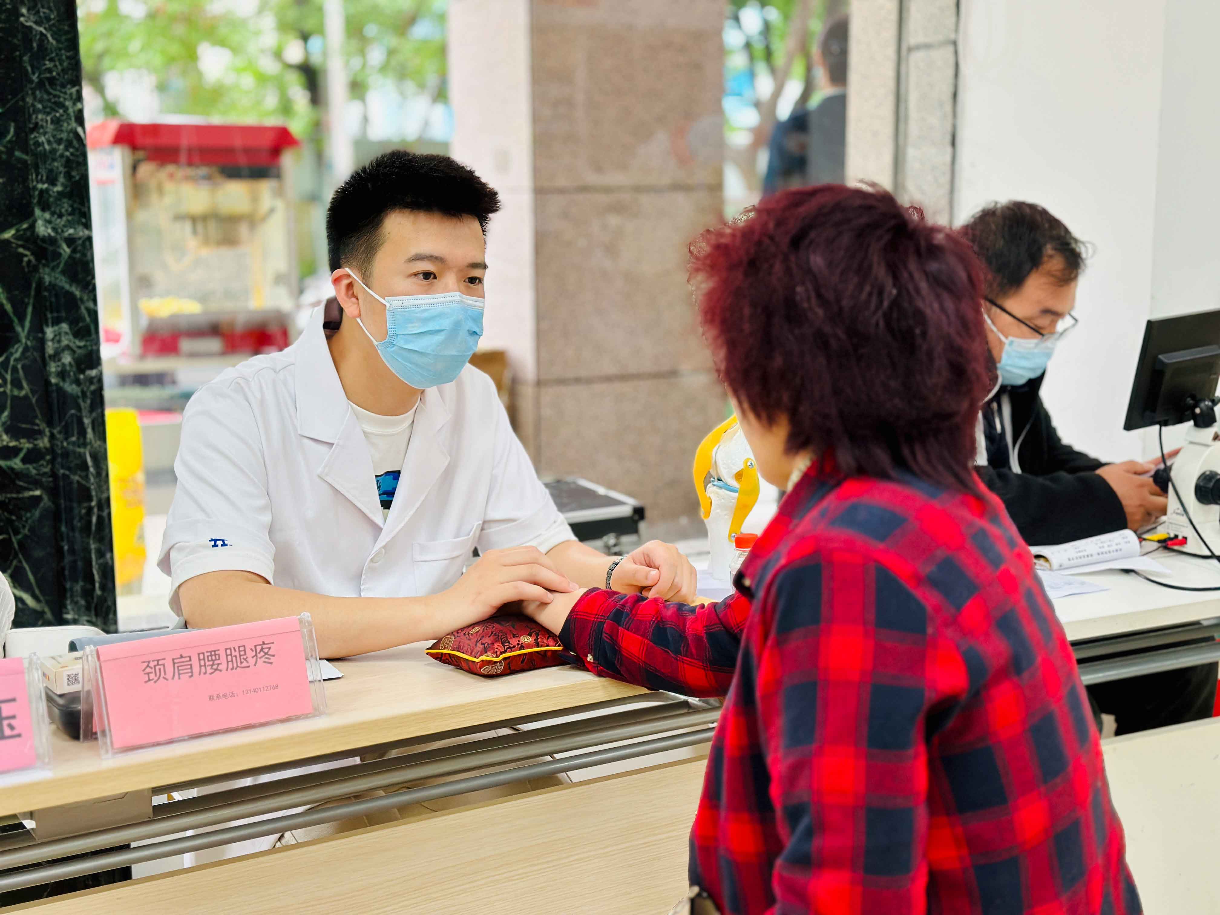 1713511793805242.jpg 2.jpg