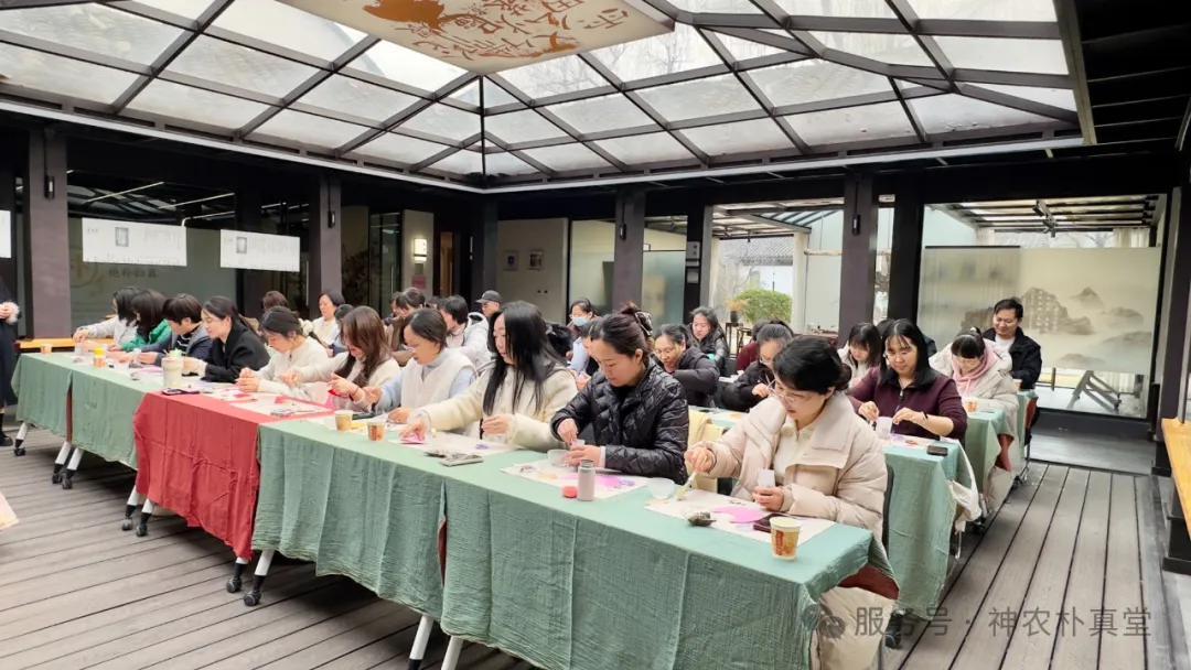 1741916188316873.jpg 640.jpg