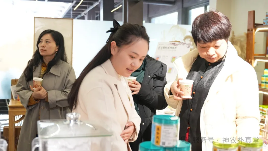 1741936030721463.jpg 640 (4).jpg