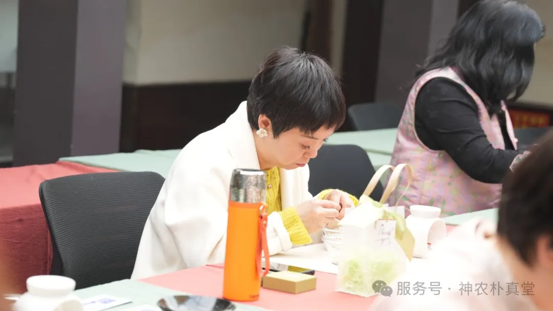 1741936498561640.jpg 640 (4).jpg